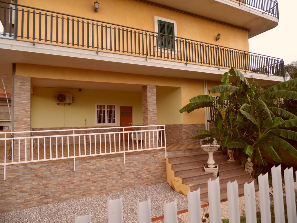 Oasi Puntese Hotel Tremestieri Etneo Ngoại thất bức ảnh